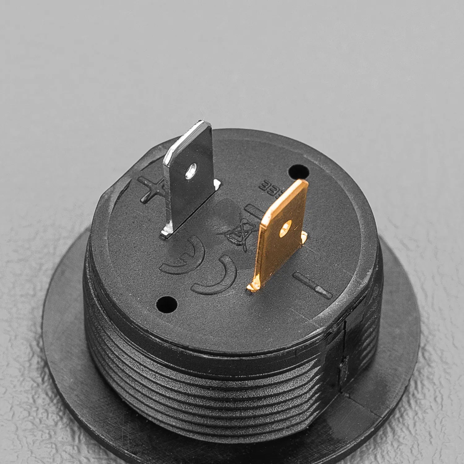 STEDI Single Volt Meter Monitor 4x4 - GPC-Offroad