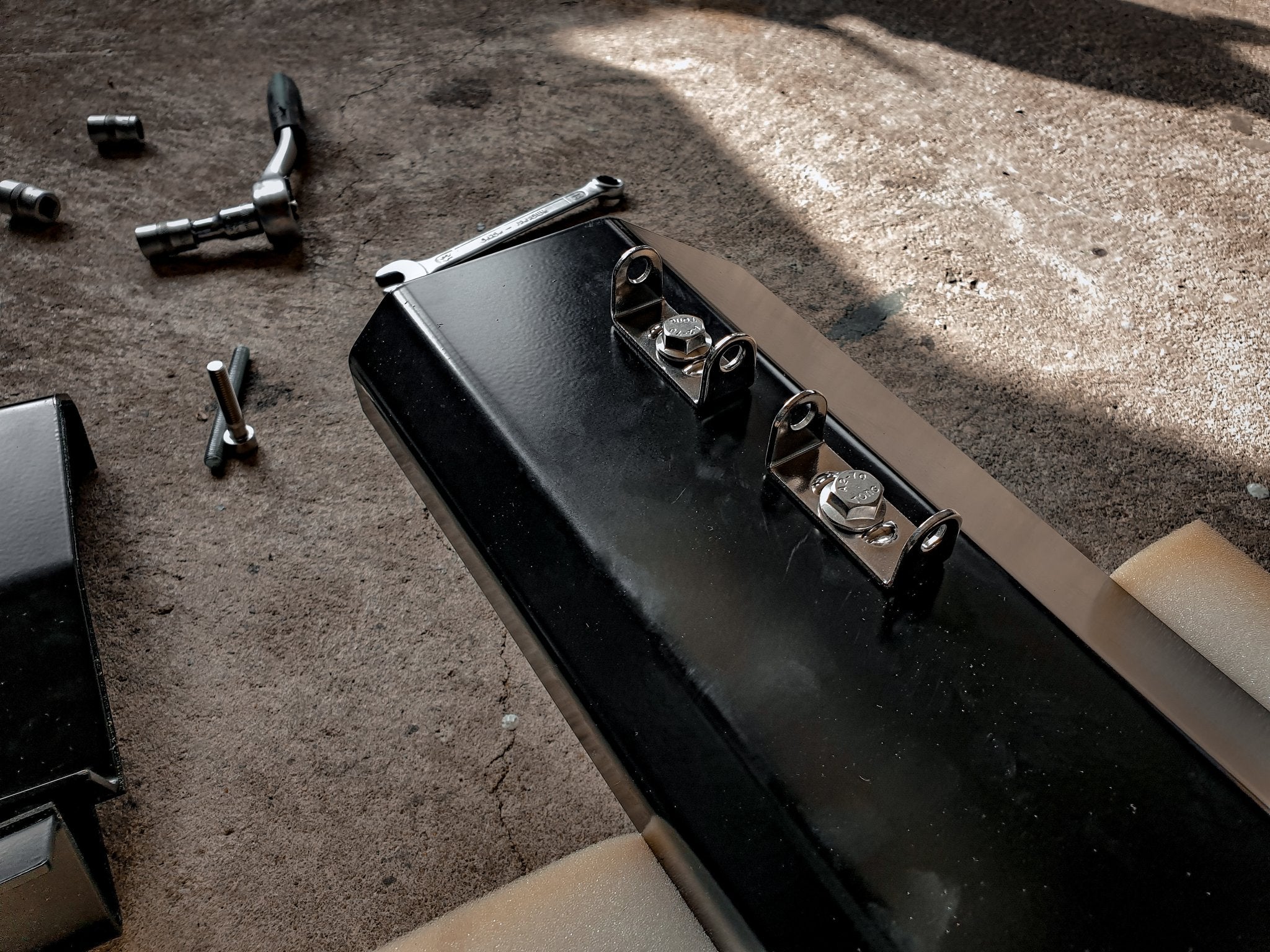 Ford Ranger Sportbügel Lampebefestigung (für Wildtrak + Raptor)