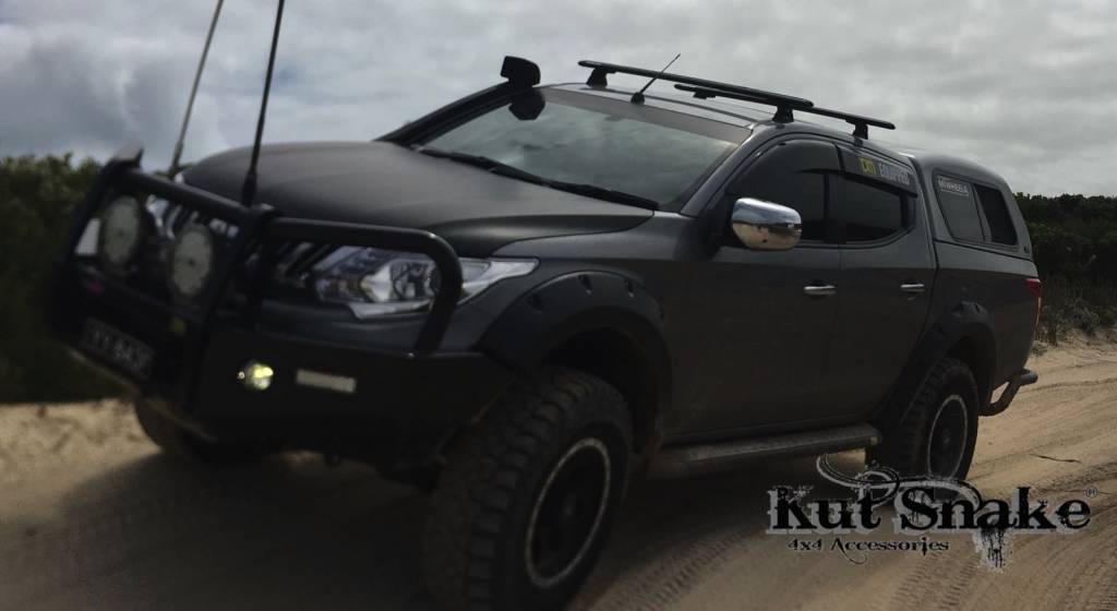 Kut Snake Kotflügelverbreiterung Mitsubishi L200 MQ (2015-2018) - 70mm Breite - Struktur Oberfläche