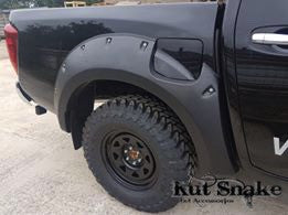 Kut Snake Kotflügelverbreiterung Nissan Navara D23-Monster - 85 mm Breite - Struktur Oberfläche