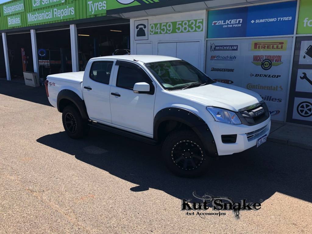 Kut Snake Kotflügelverbreiterung Isuzu D-Max (2012-2020) - 85mm Breite  - Struktur Oberfläche