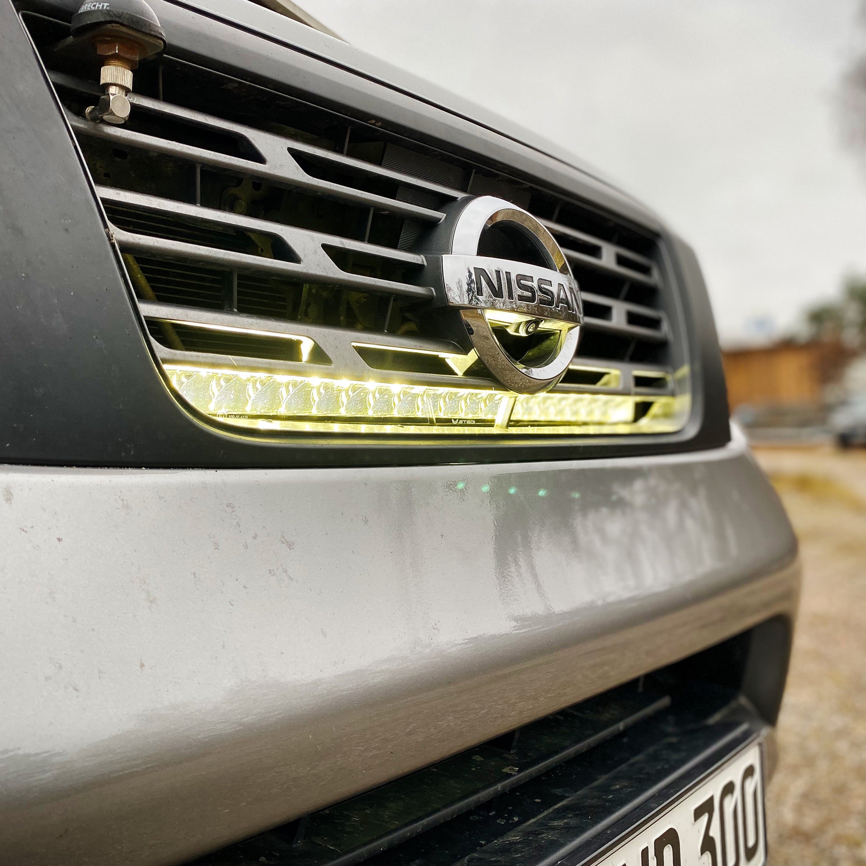 GPC Light Bar Befestigung - Nissan Navara D23 NP300 Kühlergrill