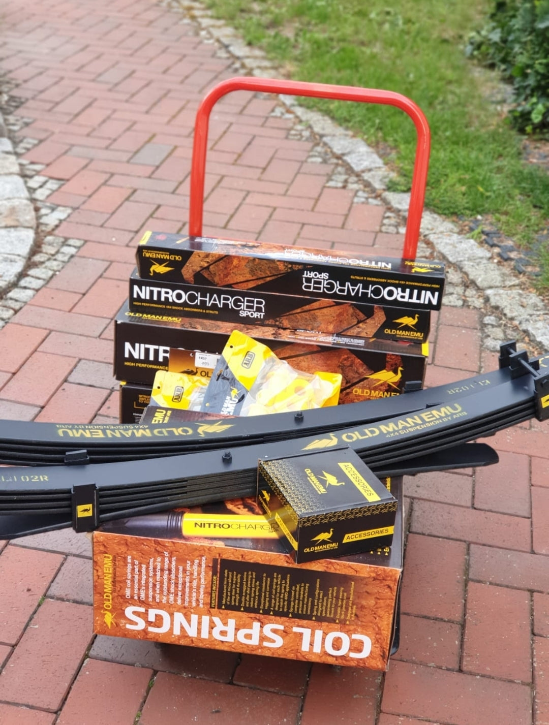 OME suspension MITSUBISHI L200 (KJOT) approx. 20-30 mm lift from 2015-current