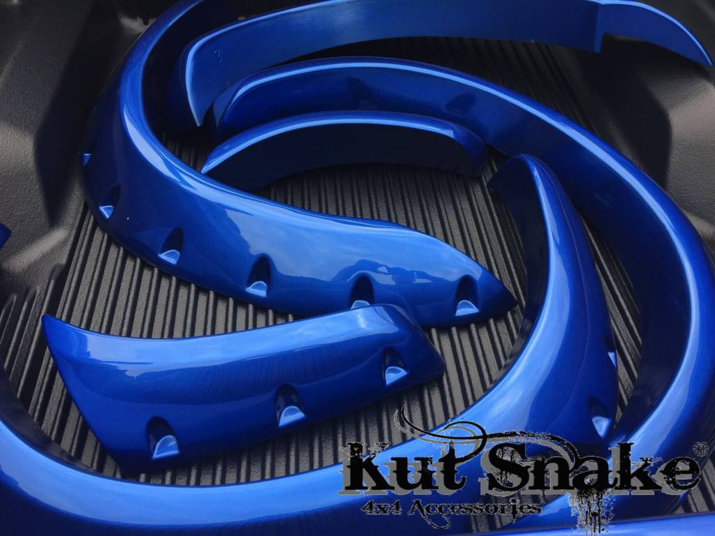 Kut Snake Kotflügelverbreiterung Ford Ranger PX1, PX2 - 55 mm breite - Glatte Oberfläche