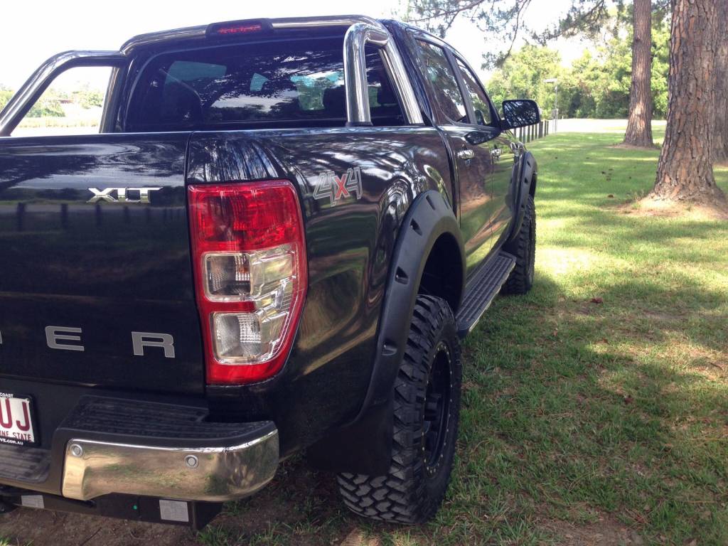 Kut Snake Kotflügelverbreiterung Ford Ranger PX1, PX2 - 55mm breite - Struktur Oberfläche