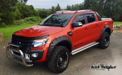 Kut Snake Kotflügelverbreiterung Ford Ranger PX1, PX2 "Monster" - 95 mm Breite - Struktur Oberfläche