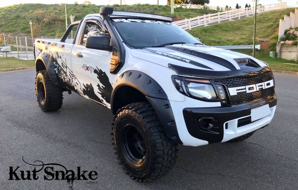 Kut Snake Kotflügelverbreiterung Ford Ranger PX1, PX2 "Monster" - 95 mm Breite - Struktur Oberfläche