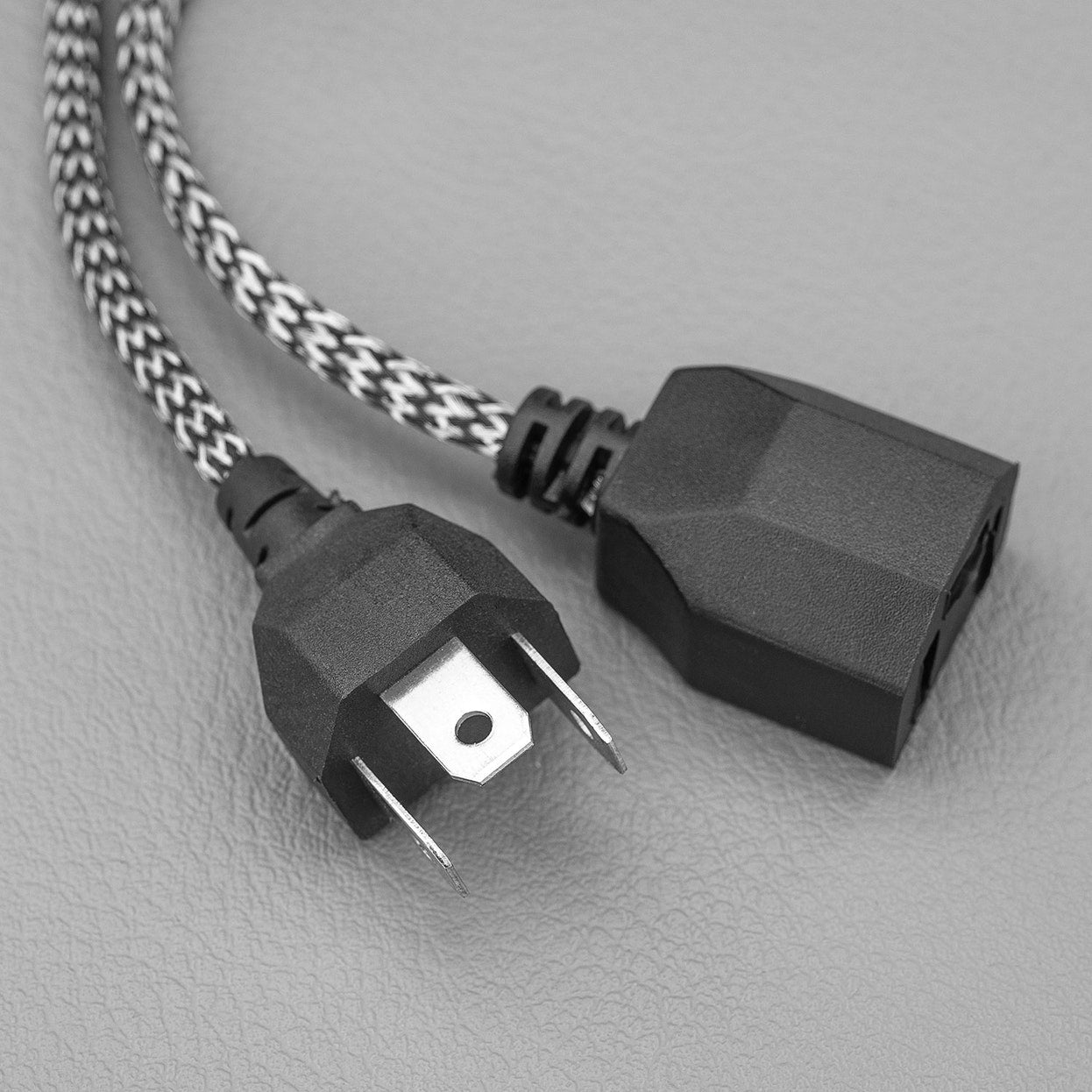 STEDI H4 CAN BUS ADAPTER