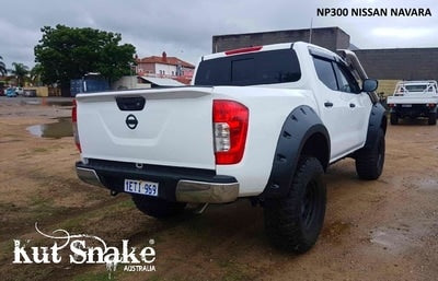 Kut Snake Kotflügelverbreiterung Nissan Navara D23-Monster - 85 mm Breite - Struktur Oberfläche