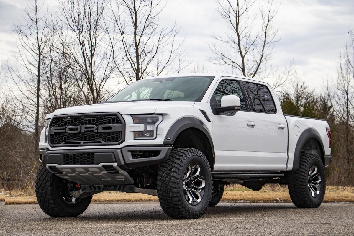 Ford F150 Raptor 2019 Lift Kit 4,5" Rough Country - German Pickup Customs