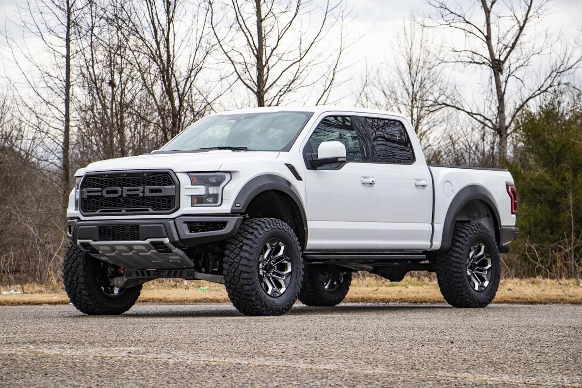 Ford F150 Raptor 2019 Lift Kit 4,5" Rough Country - German Pickup Customs