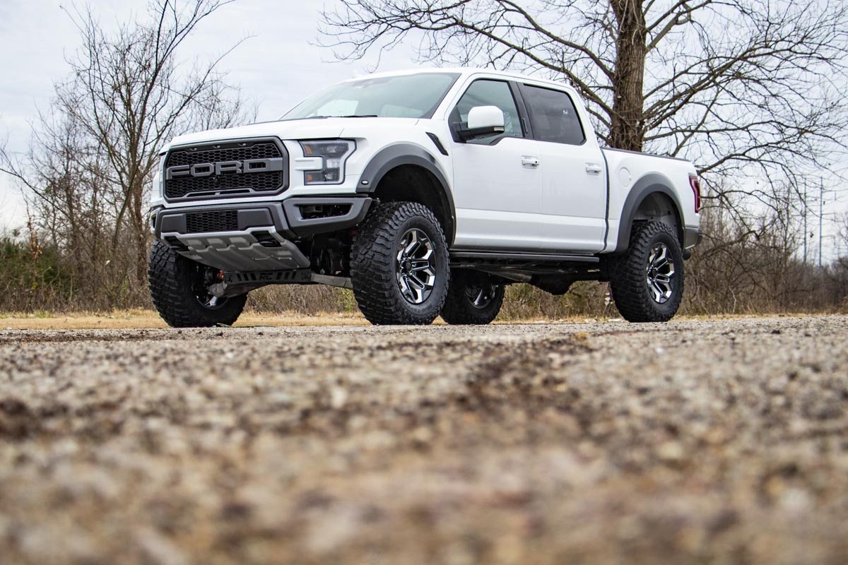 Ford F150 Raptor 2019 Lift Kit 4,5" Rough Country - German Pickup Customs