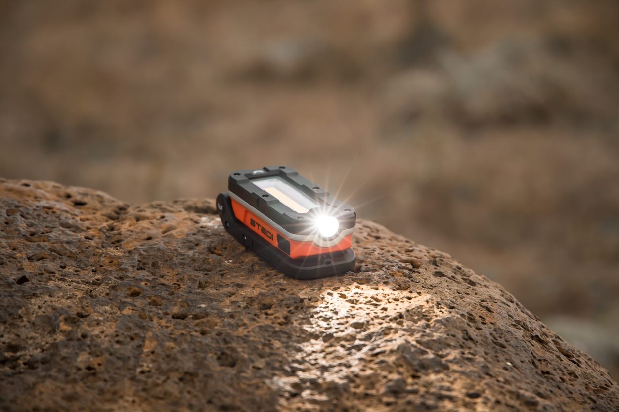 STEDI T1000 LED Arbeits- & Camping Lampe - GPC-Offroad