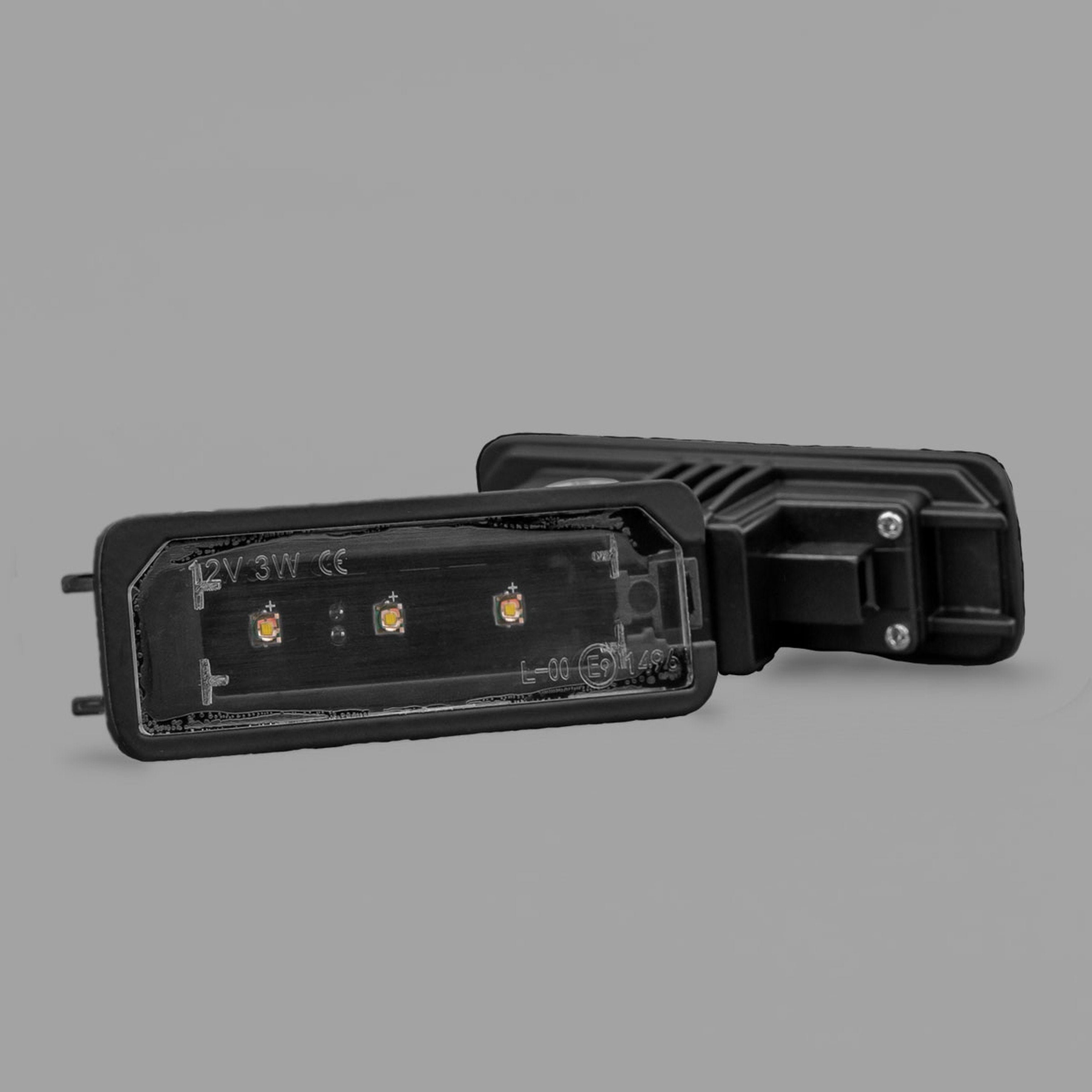 STEDI LED license plate lighting for VW Amarok