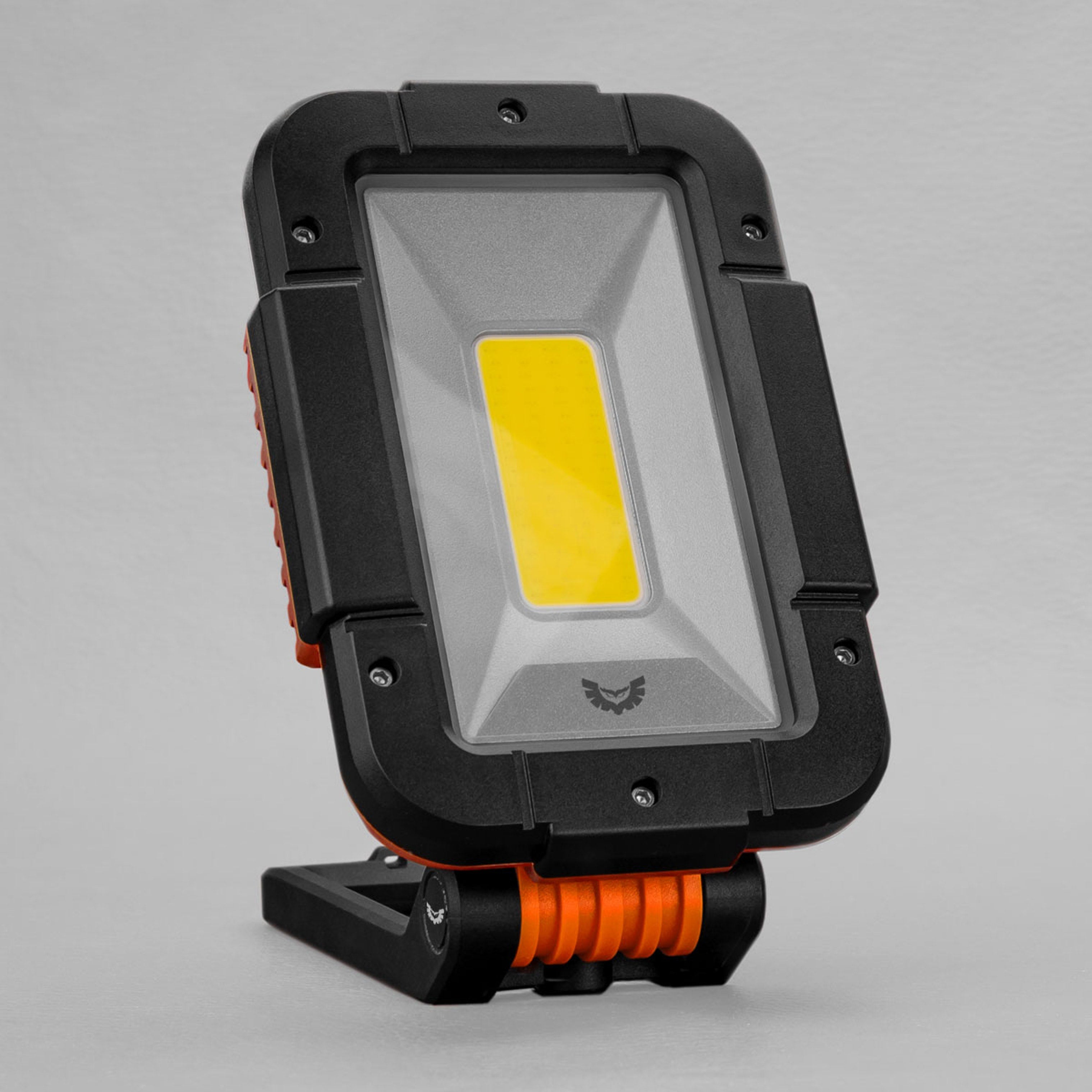 STEDI T1500 LED work &amp; camping lamp